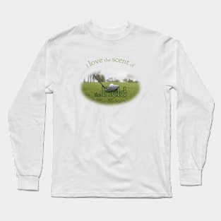 A cloudy day in the field Long Sleeve T-Shirt